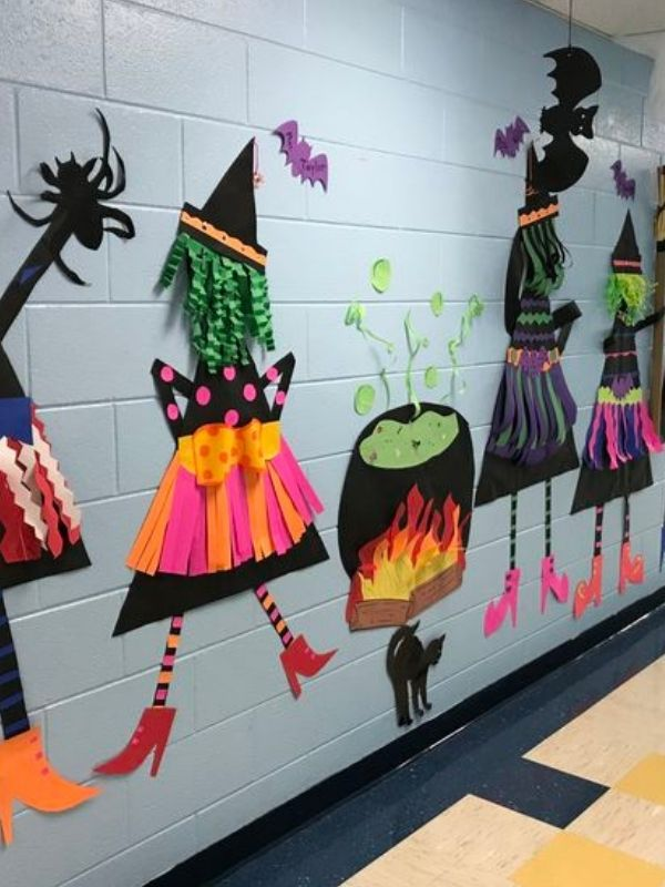 Halloween-classroom-wall-decor