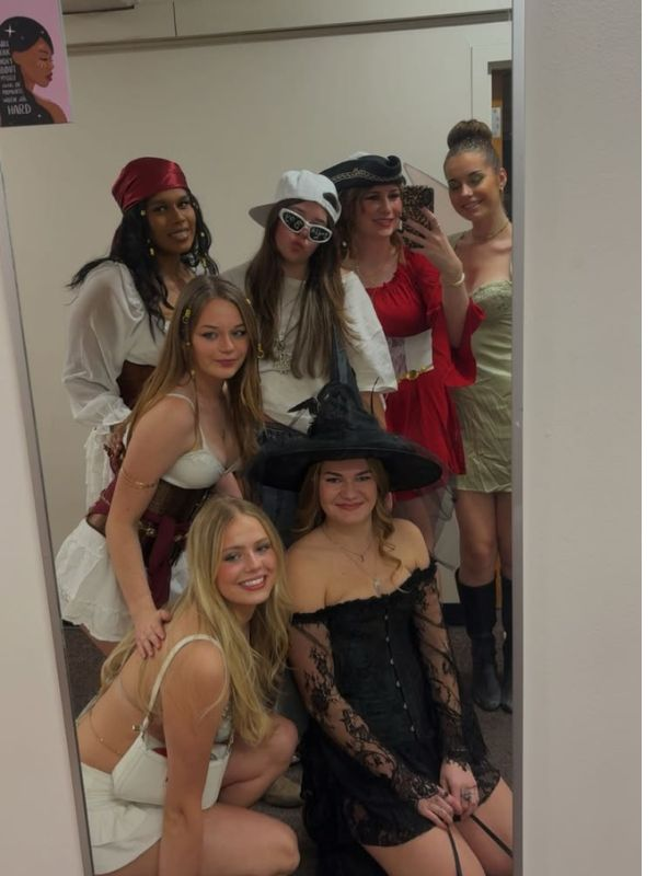 halloween-costume-party-ideas