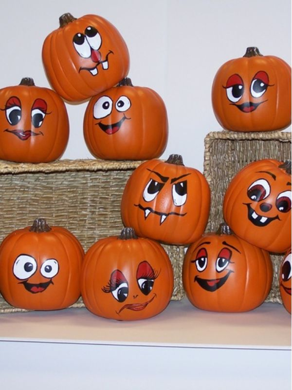 cute-pumpkin-face-display