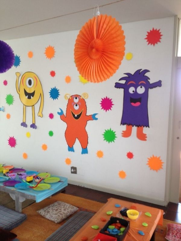 Halloween-classroom-decor-ideas 