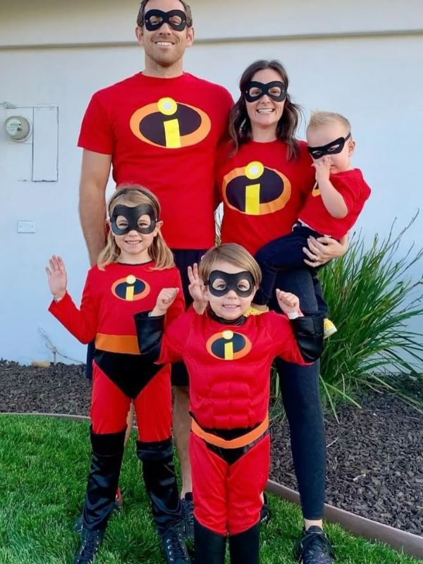 Halloween-costume-ideas-for-family 