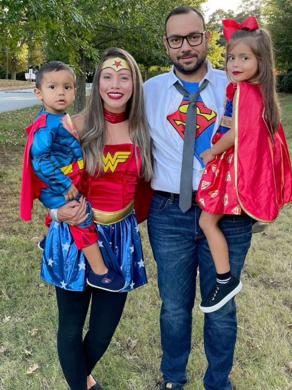 Halloween-costume-ideas-for-family
