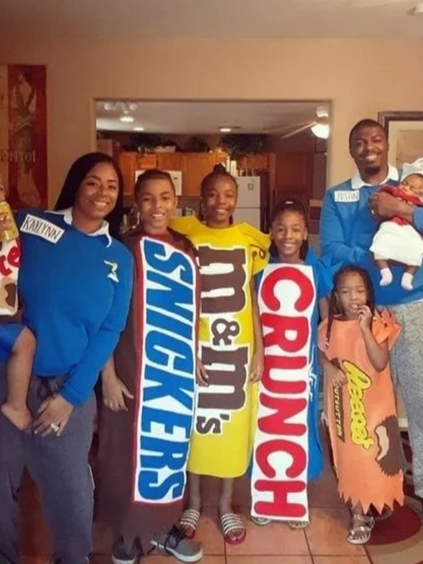Family-Halloween-costume-ideas 