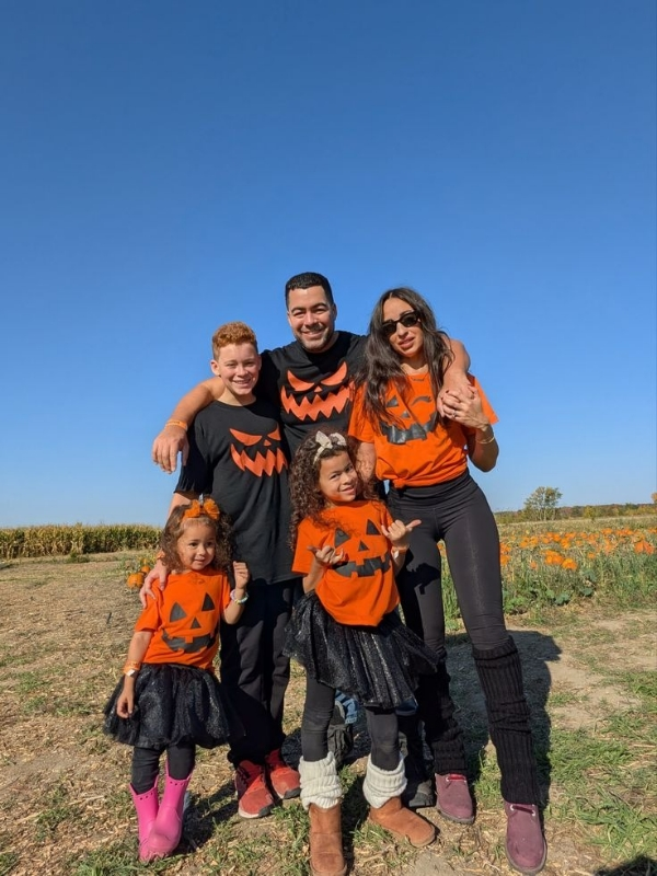 Pumpkin-halloween-family-costum