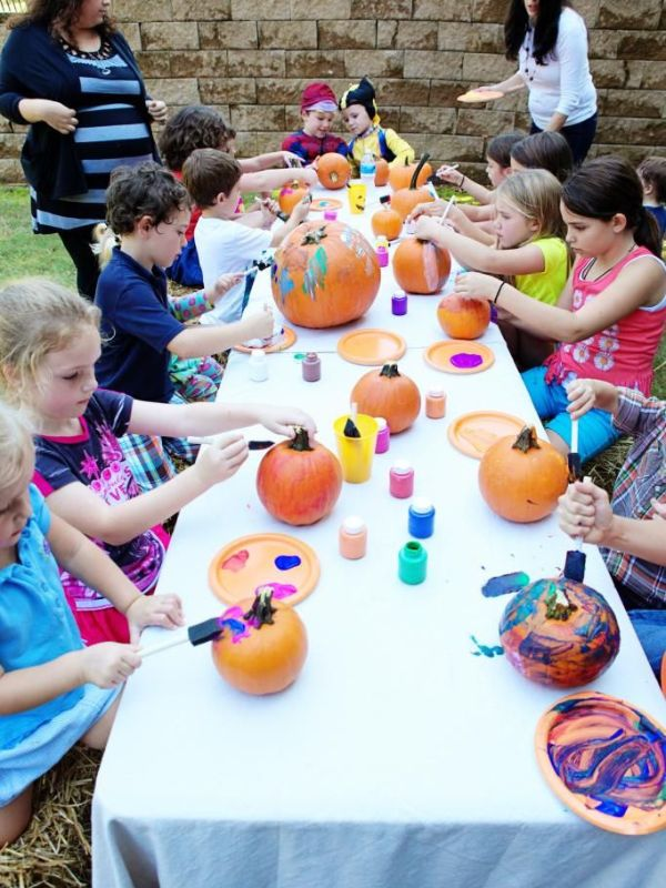 halloween-party-ideas-for-family