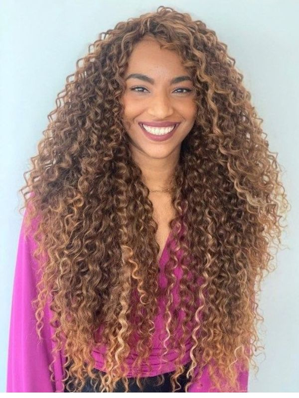 Layered-curly-crochet-hairstyle