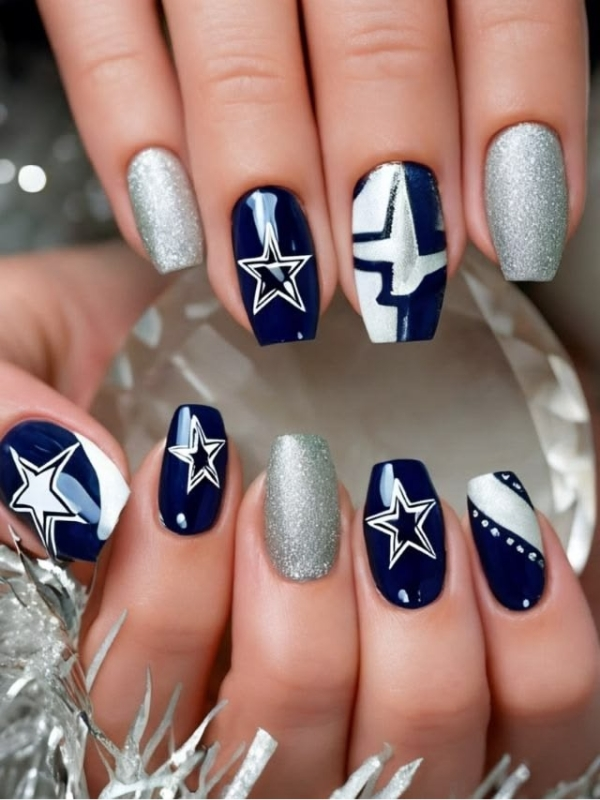 Football-nail-ideas 