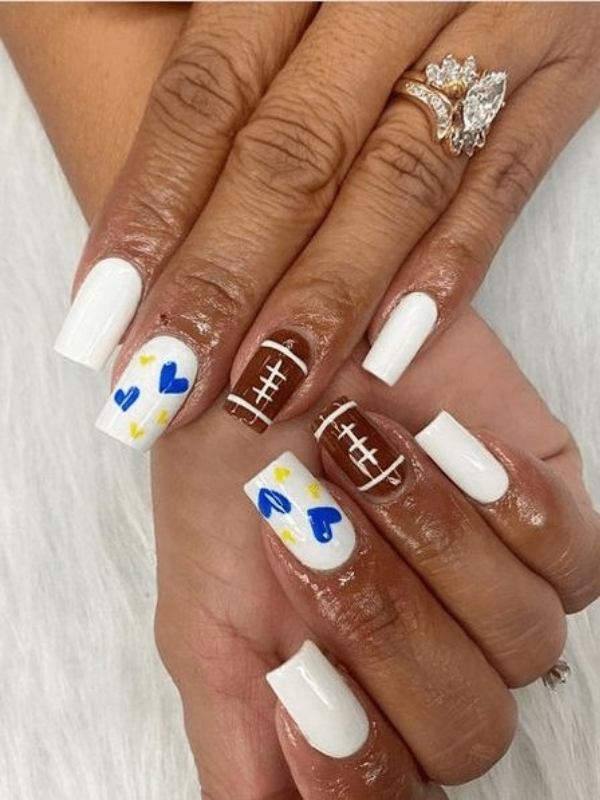 Football-nail-ideas 