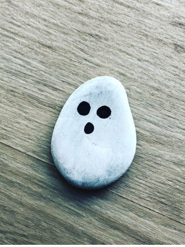 Minimalist-ghost-stone