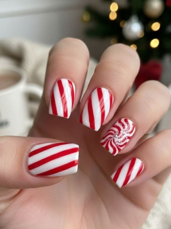 Christmas-nails-ideas 
