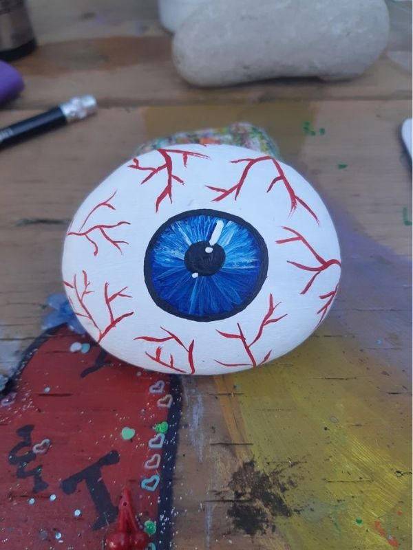 Realistic-Eyeball-Rocks