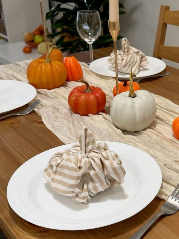 Diy-thanksgiving-tablescape 