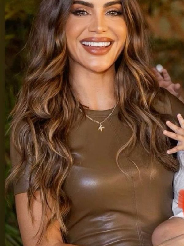 Natural-Hair-Color-Ideas-for-Women-to-Try.