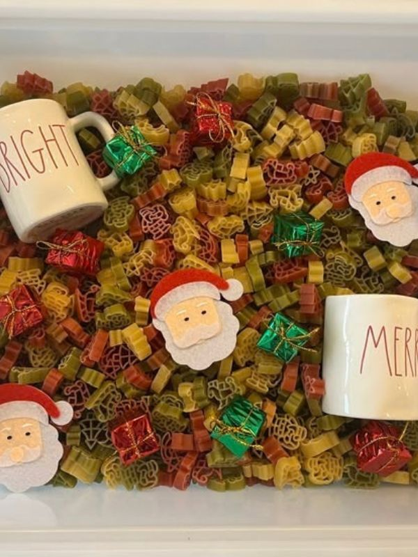 Christmas-Activity-Ideas-For-Kids-as-Sensory-Bin