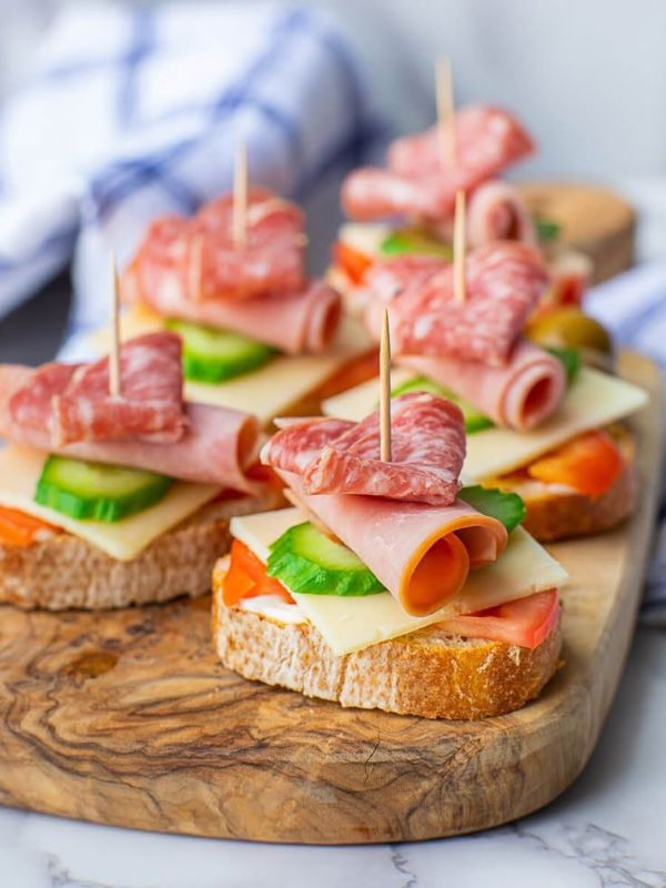 Mini-Sandwiches-Party-Food-ideas-for-kids