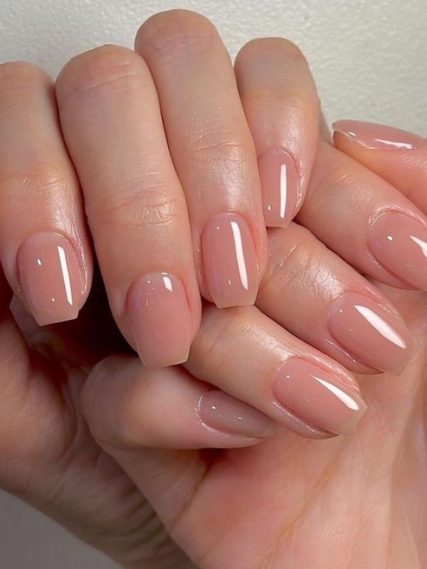 Rose-Beige-Short-Nails-Designs-for-fair-skin