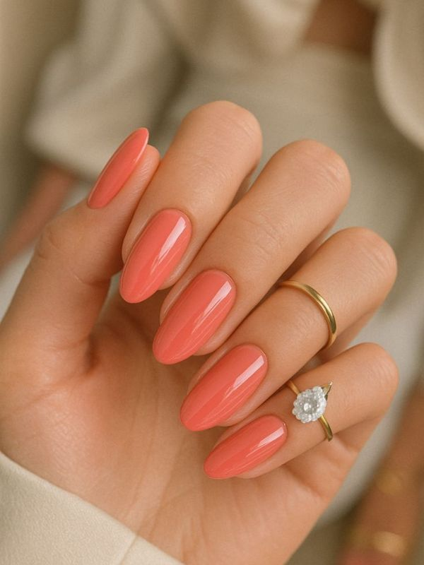 Soft-Coral-Short-Nails-Designs-for-Fair-Skin