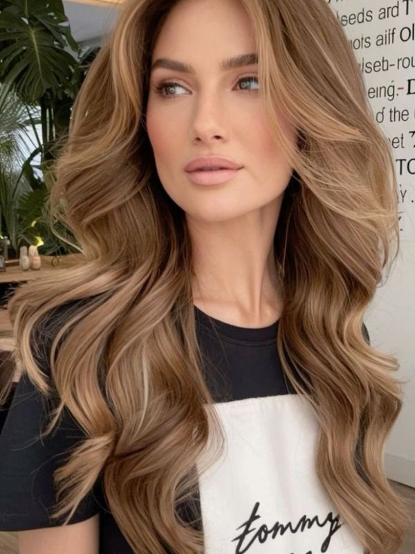 Natural-Hair-Color-Ideas-for-Women-to-Try